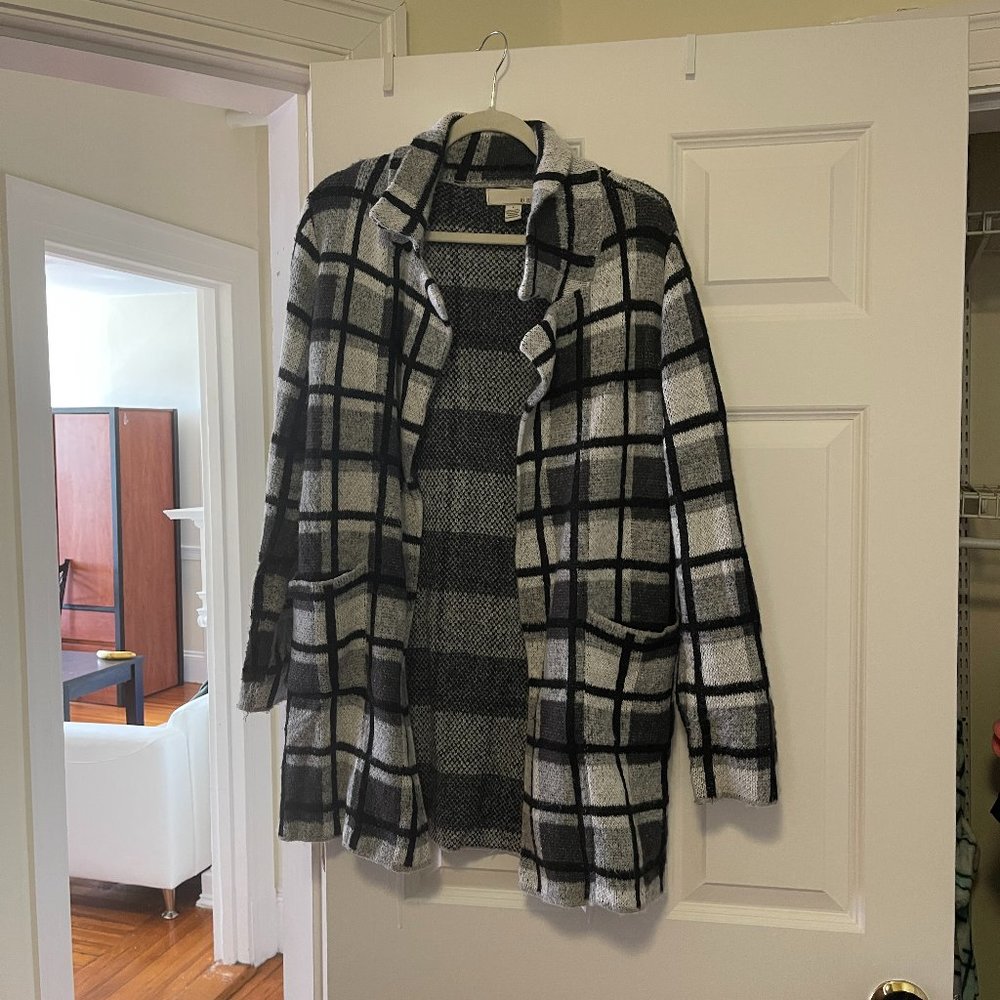 Women's Black and Gray Cardigan